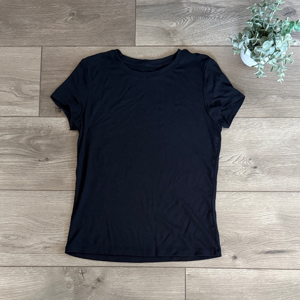 C&C California Black Short Sleeve Tee Size Medium